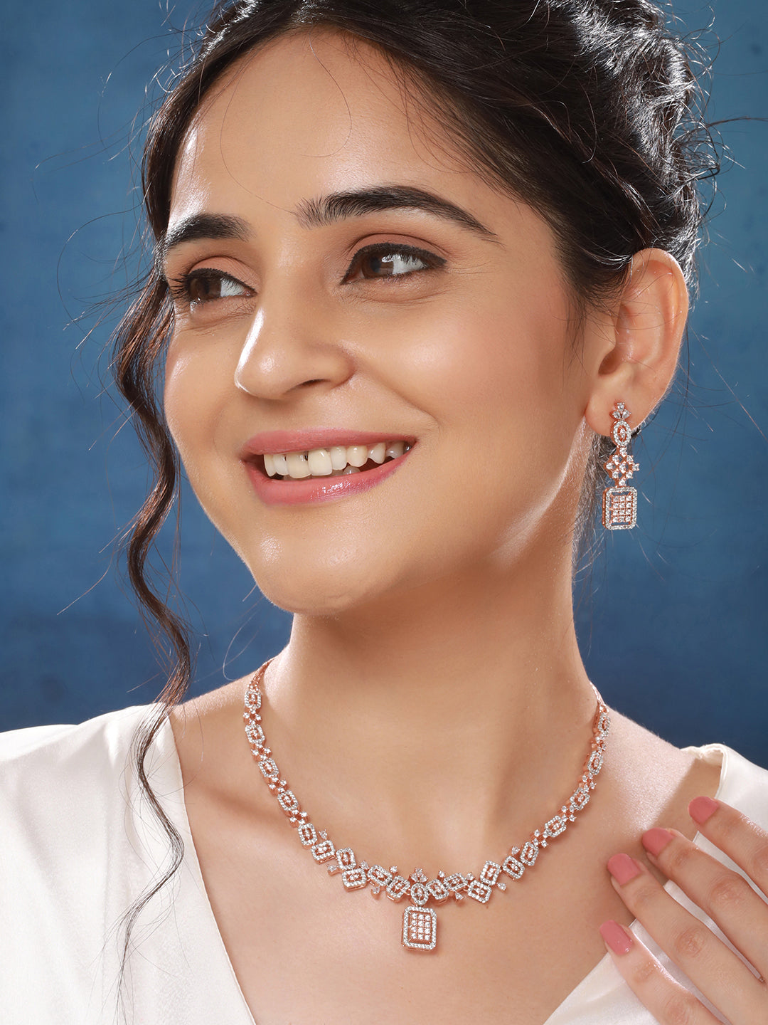 Rose Gold Toned AD Studded Geometric Pattern Minimal Pendant jewellery Set